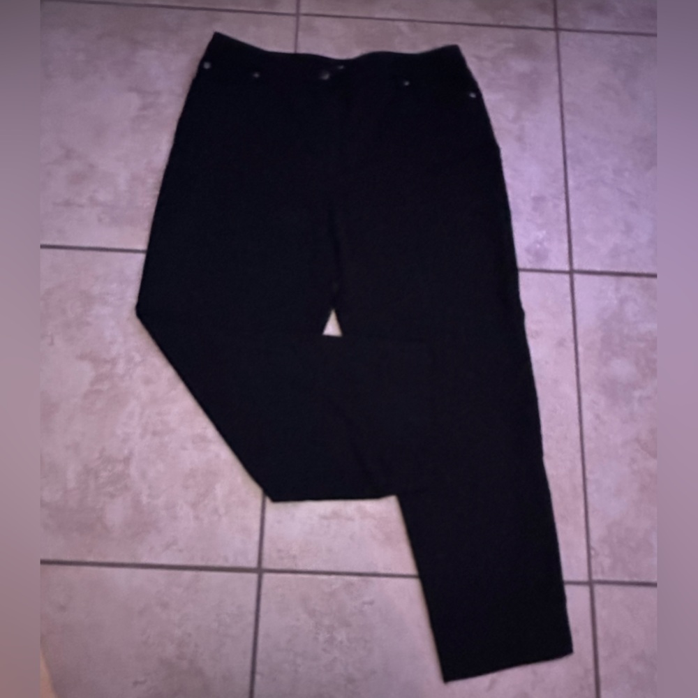 Black Straight Leg Mid Rise Pant